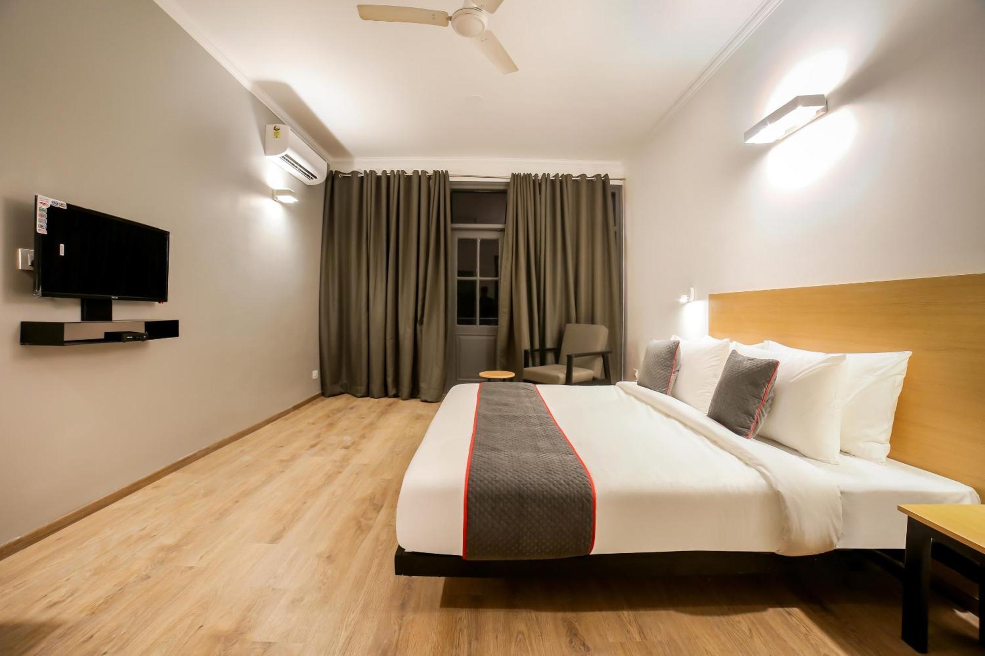 Hotel King Plaza Near Delhi Airport New Delhi Exterior photo